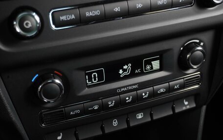 Skoda Rapid I, 2015 год, 1 166 000 рублей, 16 фотография