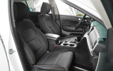 KIA Sportage IV рестайлинг, 2018 год, 2 119 000 рублей, 8 фотография