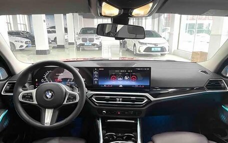BMW 3 серия, 2023 год, 3 200 000 рублей, 11 фотография