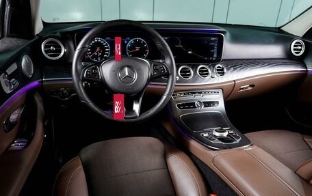 Mercedes-Benz E-Класс, 2017 год, 3 349 000 рублей, 7 фотография