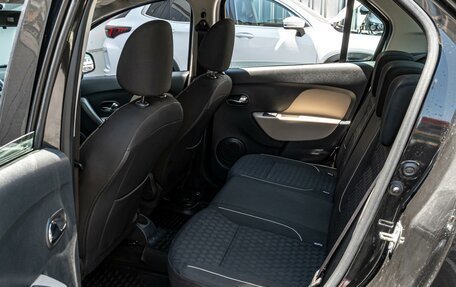 Renault Logan II, 2017 год, 1 130 000 рублей, 11 фотография