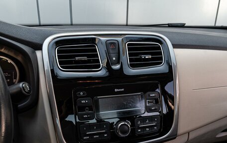 Renault Logan II, 2017 год, 1 130 000 рублей, 12 фотография
