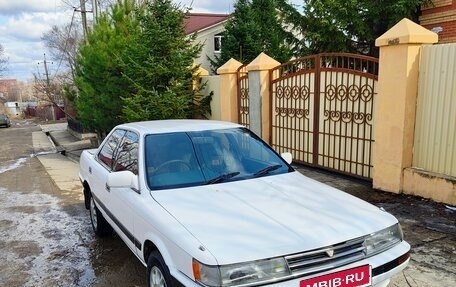 Toyota Vista, 1987 год, 249 999 рублей, 2 фотография