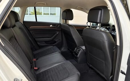 Volkswagen Passat B8 рестайлинг, 2017 год, 1 520 000 рублей, 5 фотография