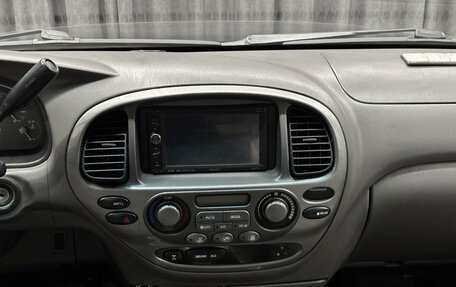 Toyota Sequoia II рестайлинг, 2005 год, 1 850 000 рублей, 13 фотография