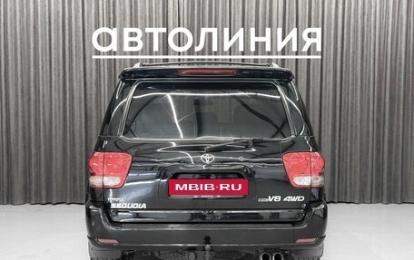 Toyota Sequoia II рестайлинг, 2005 год, 1 850 000 рублей, 8 фотография