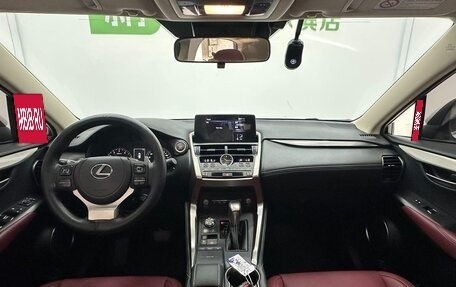 Lexus NX, 2021 год, 3 600 000 рублей, 13 фотография