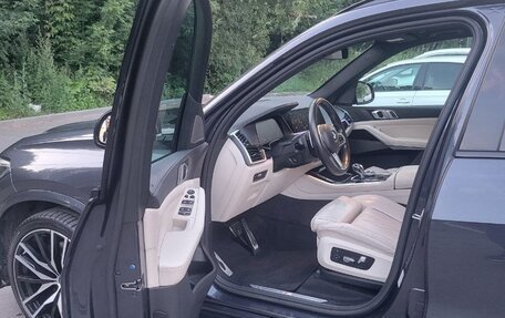 BMW X5, 2019 год, 5 700 000 рублей, 6 фотография