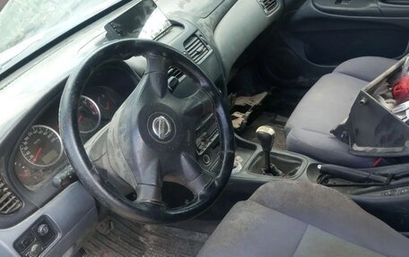 Nissan Almera, 2004 год, 70 000 рублей, 4 фотография