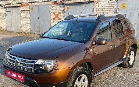Renault Duster I рестайлинг, 2012 год, 830 000 рублей, 1 фотография