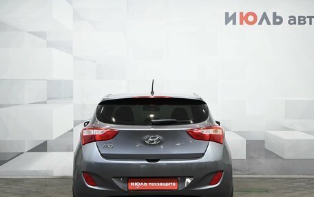 Hyundai i30 II рестайлинг, 2013 год, 1 000 000 рублей, 5 фотография