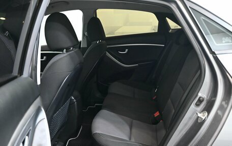 Hyundai i30 II рестайлинг, 2013 год, 1 000 000 рублей, 11 фотография