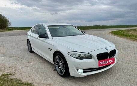 BMW 5 серия, 2012 год, 1 890 000 рублей, 3 фотография