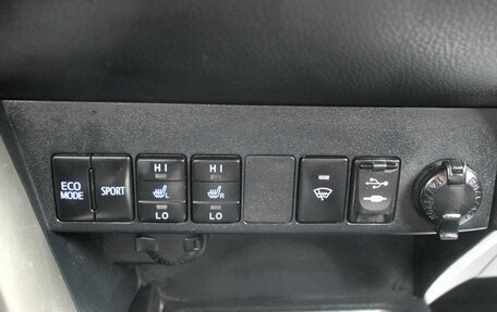Toyota RAV4, 2013 год, 1 850 000 рублей, 21 фотография