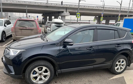 Toyota RAV4, 2018 год, 2 350 000 рублей, 5 фотография