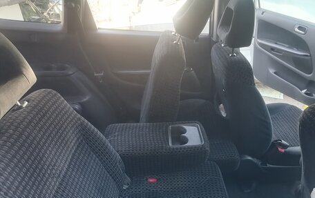 Honda Stream I рестайлинг, 2001 год, 450 000 рублей, 4 фотография
