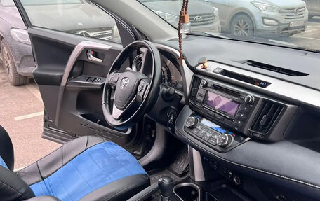Toyota RAV4, 2018 год, 2 350 000 рублей, 8 фотография