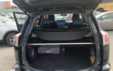 Toyota RAV4, 2018 год, 2 350 000 рублей, 16 фотография