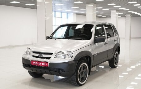 Chevrolet Niva I рестайлинг, 2018 год, 674 000 рублей, 1 фотография