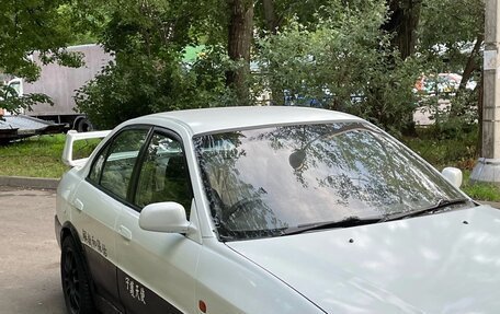 Mitsubishi Lancer VII, 2000 год, 190 000 рублей, 1 фотография