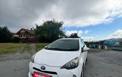Toyota Aqua I, 2013 год, 650 000 рублей, 1 фотография