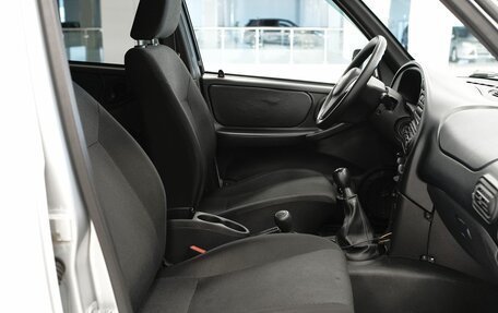 Chevrolet Niva I рестайлинг, 2018 год, 674 000 рублей, 16 фотография