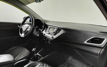 Hyundai Solaris II рестайлинг, 2018 год, 1 270 000 рублей, 11 фотография