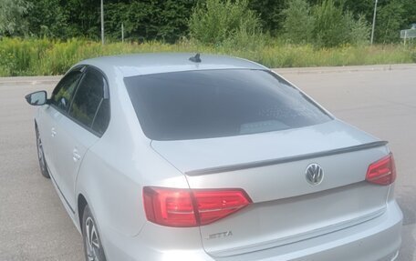 Volkswagen Jetta VI, 2018 год, 1 700 000 рублей, 4 фотография
