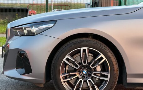 BMW 5 серия, 2025 год, 7 000 000 рублей, 5 фотография