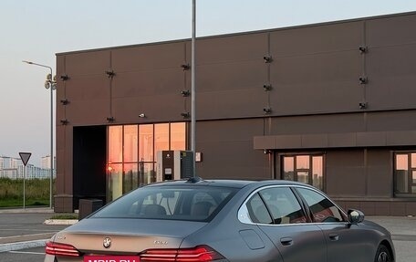 BMW 5 серия, 2025 год, 7 000 000 рублей, 21 фотография