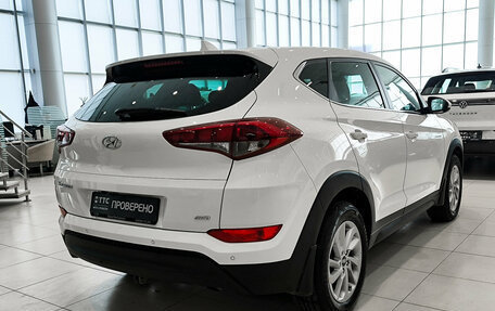 Hyundai Tucson III, 2017 год, 2 280 000 рублей, 6 фотография