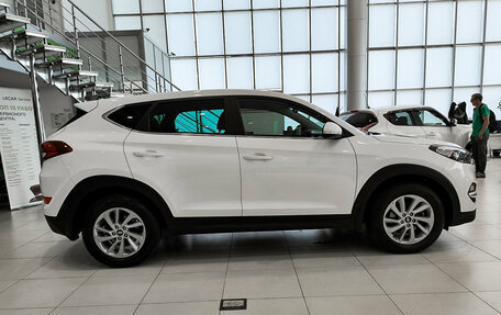 Hyundai Tucson III, 2017 год, 2 280 000 рублей, 5 фотография