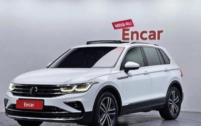 Volkswagen Tiguan II, 2023 год, 3 100 000 рублей, 1 фотография