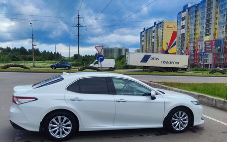 Toyota Camry, 2018 год, 2 510 000 рублей, 6 фотография