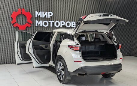 Nissan Murano, 2017 год, 1 999 000 рублей, 9 фотография