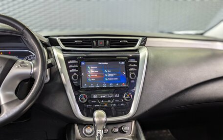 Nissan Murano, 2017 год, 1 999 000 рублей, 21 фотография