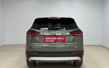 Geely Atlas, 2024 год, 2 400 000 рублей, 6 фотография
