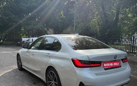 BMW 3 серия, 2021 год, 3 890 000 рублей, 7 фотография