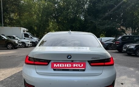 BMW 3 серия, 2021 год, 3 890 000 рублей, 10 фотография