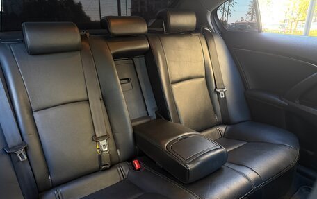 Toyota Avensis III рестайлинг, 2009 год, 1 250 000 рублей, 29 фотография