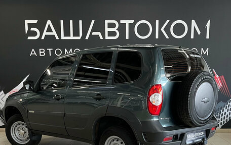 Chevrolet Niva I рестайлинг, 2012 год, 450 000 рублей, 4 фотография