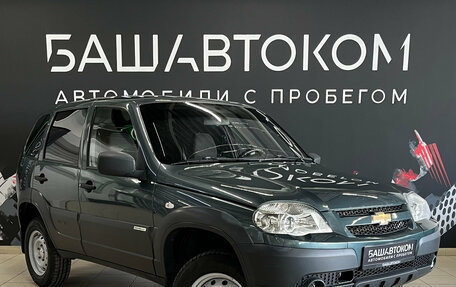 Chevrolet Niva I рестайлинг, 2012 год, 450 000 рублей, 3 фотография