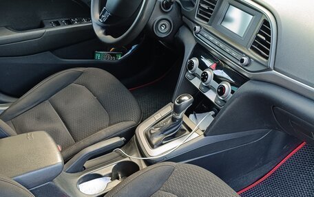 Hyundai Elantra VI рестайлинг, 2019 год, 1 250 000 рублей, 5 фотография