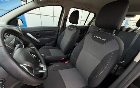 Renault Sandero II рестайлинг, 2019 год, 947 000 рублей, 12 фотография