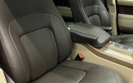 Land Rover Range Rover IV рестайлинг, 2018 год, 6 900 000 рублей, 26 фотография