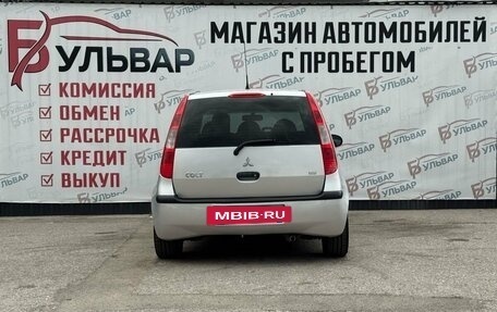 Mitsubishi Colt VI рестайлинг, 2004 год, 299 000 рублей, 4 фотография