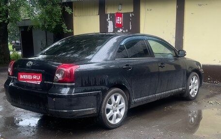 Toyota Avensis III рестайлинг, 2007 год, 750 000 рублей, 1 фотография