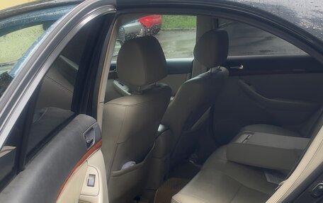 Toyota Avensis III рестайлинг, 2007 год, 750 000 рублей, 5 фотография