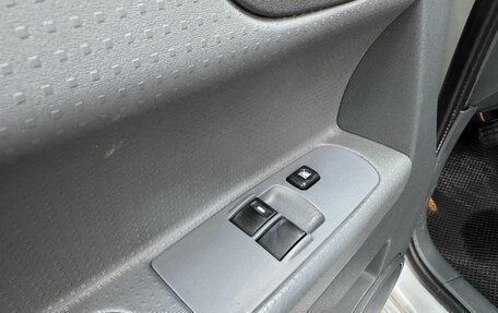 Mitsubishi Colt VI рестайлинг, 2004 год, 299 000 рублей, 17 фотография