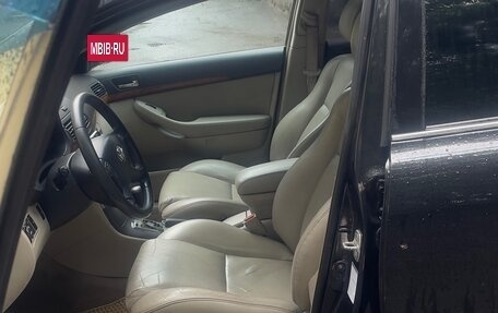 Toyota Avensis III рестайлинг, 2007 год, 750 000 рублей, 3 фотография